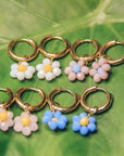 Daisy Earrings (White)