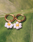 Daisy Earrings (White)